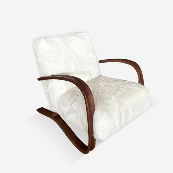 Irregular Armrest Lounge Chair