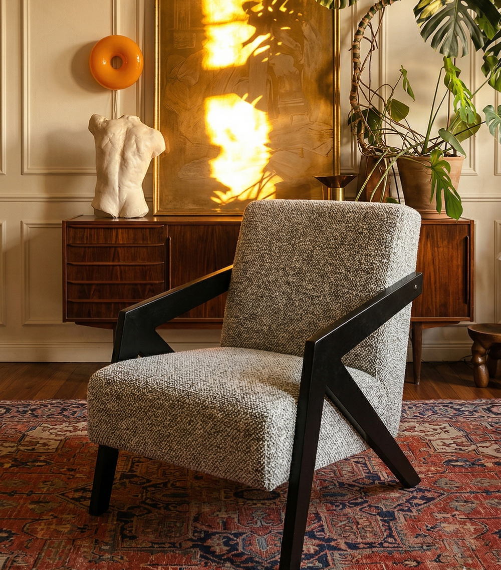 Mid-Century Modern Accent Chair with Solid Wood K-Frame | Textured Grey Upholstered Lounge Chair for Living Room