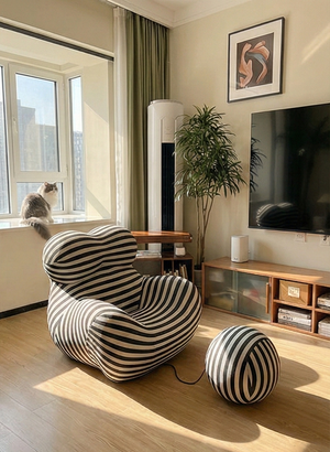 妈妈抱沙发妈妈的怀抱