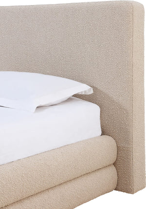 Maya Upholstered Platform Bed in Brun Boucle (2026)