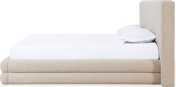 Maya Upholstered Platform Bed in Brun Boucle (2026)