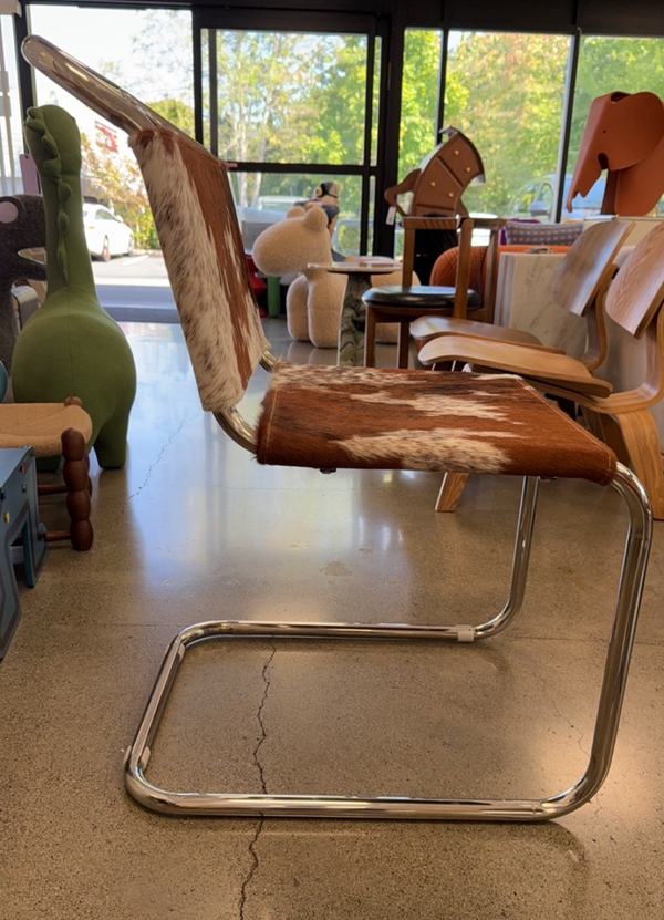 Mid-Century Modern Cantilever Chair in Genuine Cowhide – Chrome Bauhaus Dining Chair with Pony Hair