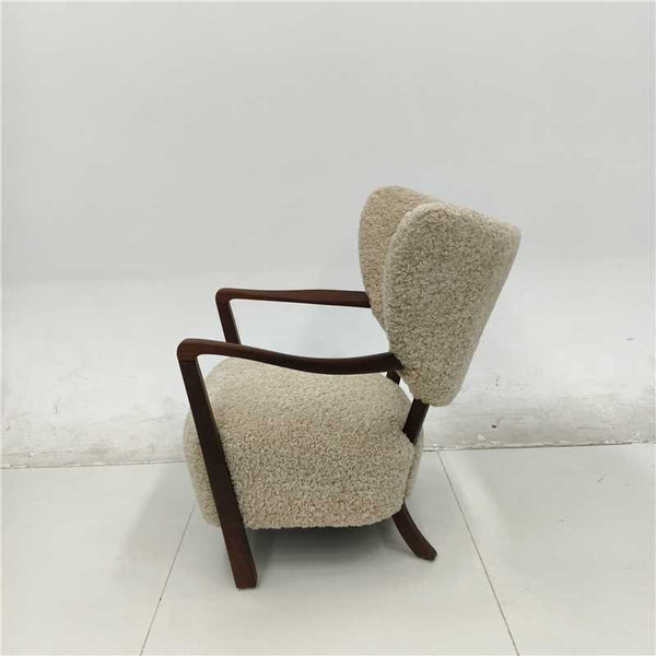 Modern Cream Bouclé Accent Chair with Solid Walnut Arms - Mid-Century Shearling Lounge Chair - Cozy Tufted Wingback Reading Chair for Living Room & Bedroom